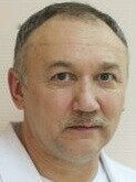 Врач 