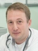 Врач 