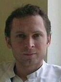 Врач 