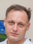 Врач 