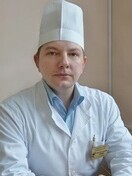 Врач Ушаков Денис Александрович