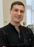 Врач Бирюков Роман Александрович