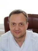 Врач 