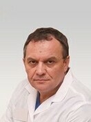 Врач 