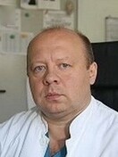 Врач 