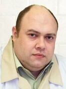 Врач Медведев Юрий Леонидович