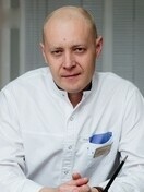 Врач Колесников Андрей Александрович