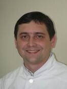 Врач 