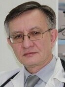 Врач 