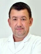Врач 