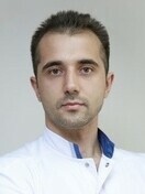 Врач 