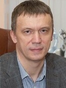Врач Попов Сергей Сергеевич
