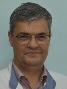 Врач 