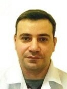 Врач 