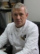 Врач Першиков Юрий Егорович